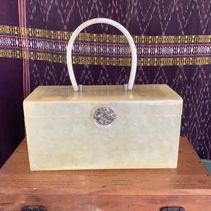 Beautiful Vintage Lucite handbag